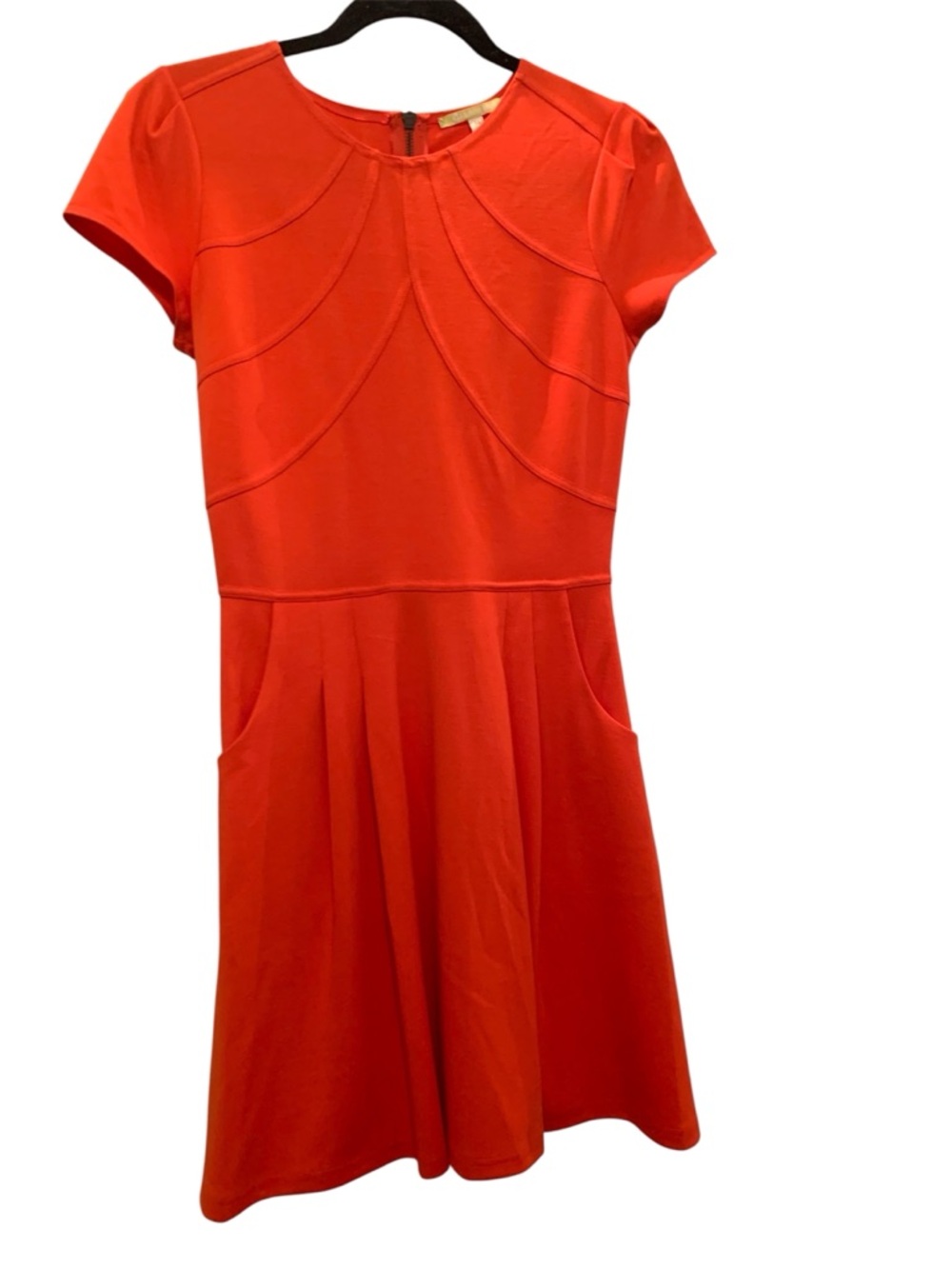 🌺GIANNI BINI🌺NWT!AMELIA FIT&FLARE CAP-SLEEVE DRESS. EXCELLENT CONDITION!